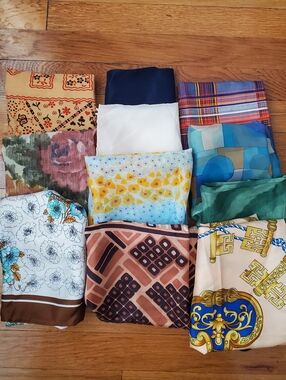 Fashion Scarves - 11 Pieces